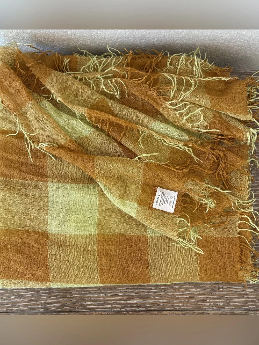 NWT Chan Luu Cashmere & Silk Scarf